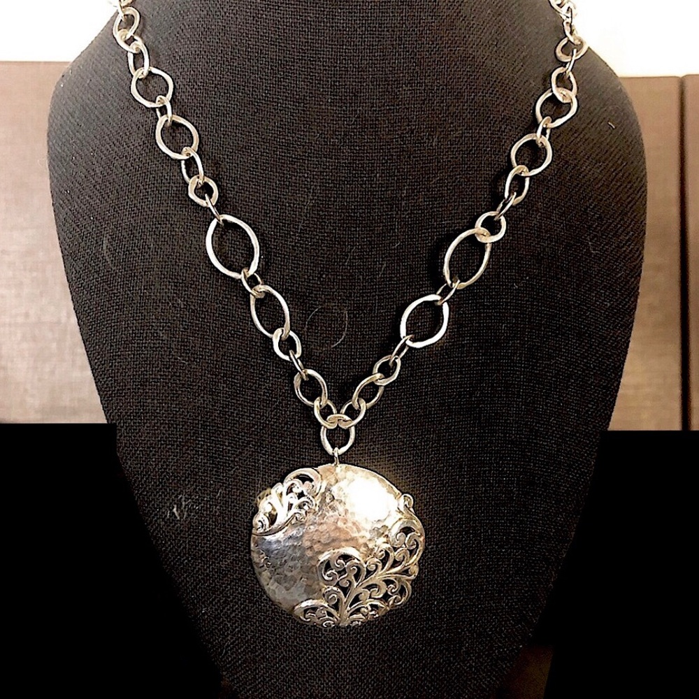 LOIS HILL Hammered Sterling 925 Pendant w Cut Out Scroll Overlay Open Link Chain